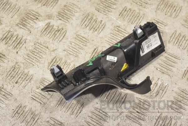 Накладка торпедо ліва Mercedes C-class (W205) 2014-2021 A2056800471 232285 - 2