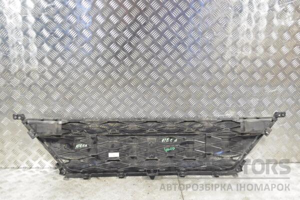 Решетка переднего бампера центральная Seat Ateca 2016 575853668B 234723 - 2