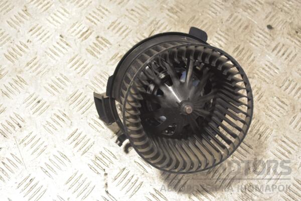 Моторчик печки Citroen Xsara Picasso 1999-2010 05991176 235133 - 2