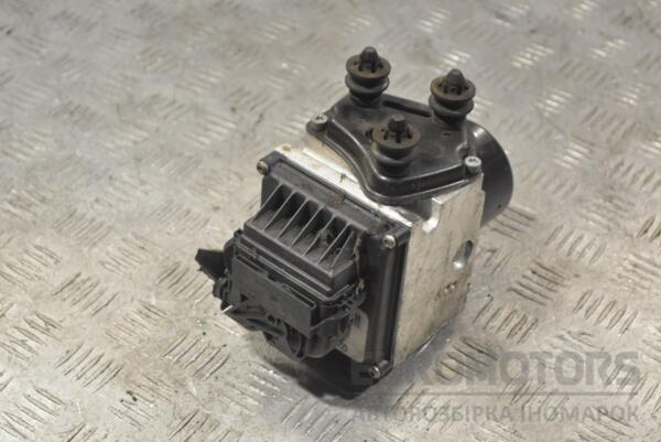 Блок ABS VW Passat (B6) 2005-2010 3C0614095M 235618 - 2