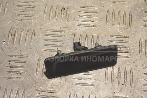 Кнопка открывания багажника наружная универсал Skoda Octavia (A5) 2004-2013 1Z0827574C 236070