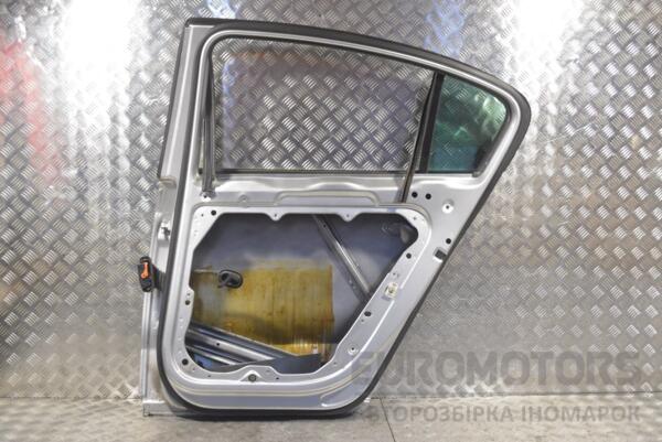 Двері задні праві седан (дефект) VW Passat (B6) 2005-2010 3AE833312 239754 - 3