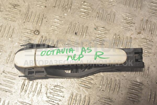 Ручка двері зовнішня передня права Skoda Octavia (A5) 2004-2013 250893 - 1