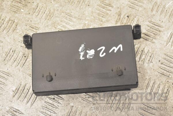 Блок управления двери передний правый Mercedes C-class (W203) 2000-2007 A2038201285 251048 - 2