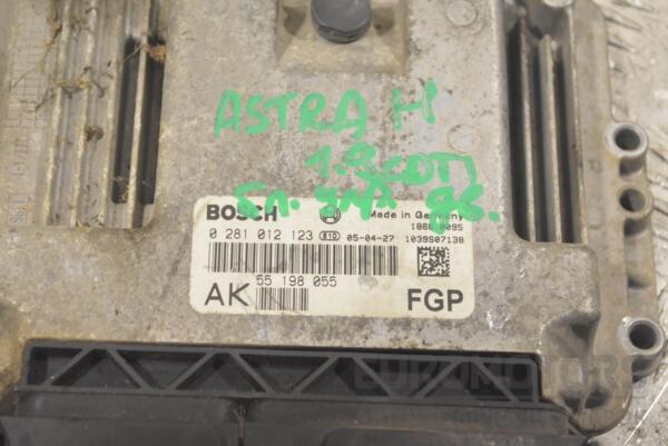 Блок управления двигателем Opel Astra 1.9cdti (H) 2004-2010 55198055 251138 - 2