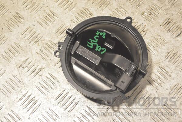Ручка відкриття кришки багажника зовнішня VW Golf (V) 2003-2008 1K0827469D 251315 - 2