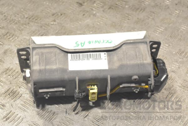 Подушка безпеки пасажир в торпедо Airbag Skoda Octavia (A5) 2004-2013 1K0880204H 252081 - 2