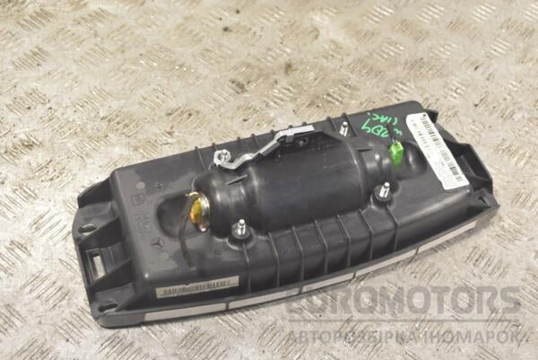 Подушка безпеки пасажир в торпедо Airbag Mercedes C-class (W204) 2007-2015 A2048600005 252087 - 2