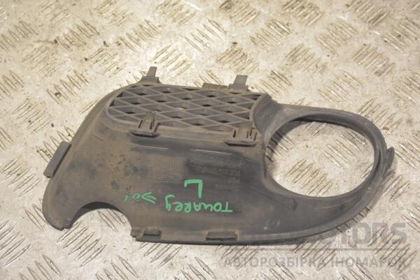 Накладка бампера под птф левая -07 VW Touareg 2002-2010 7L6853663F 252211 - 2
