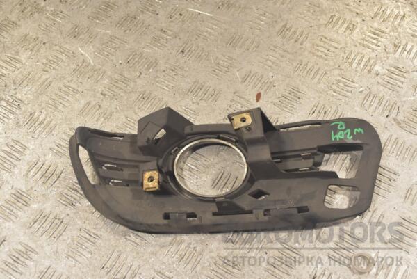 Накладка бампера під ВТФ права Mercedes C-class (W204) 2007-2015 A2048852323 252245 - 2
