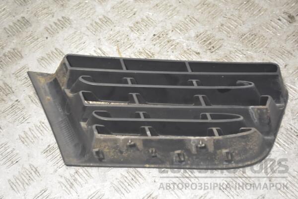 Решітка радіатора ліва 06- Renault Scenic (II) 2003-2009 252278 - 2