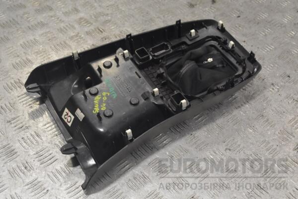 Консоль центральная кулисы Hyundai Sonata (V) 2004-2009 846513K010 253158 - 2