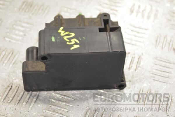 Блок клапанов пневмоподвески Mercedes R-Class (W251) 2005 A2513200058 255272 - 2