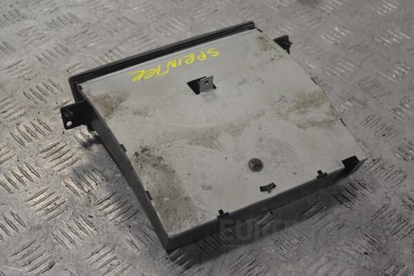 Попільничка Mercedes Sprinter (901/905) 1995-2006 A9016800050 258043 - 2