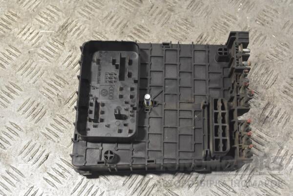 Блок предохранителей VW Passat (B6) 2005-2010 3C0937125 258353 - 2