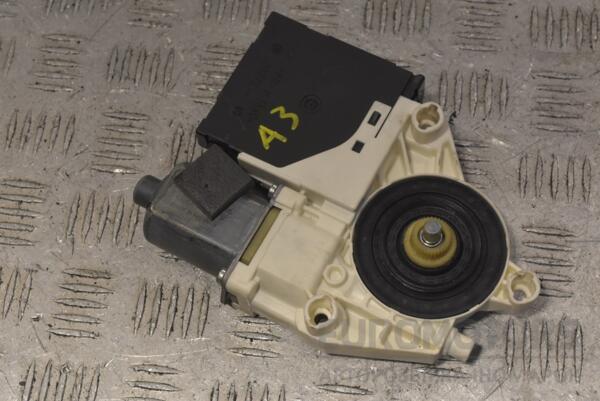 Моторчик склопідіймача передній правий Audi A3 (8P) 2003-2012 8P0959802E 259055 - 2