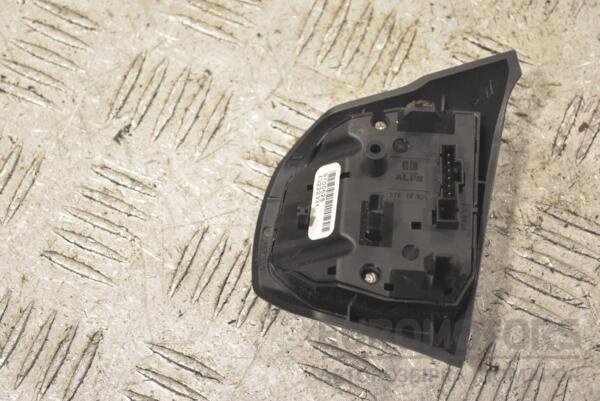 Кнопки руля правые Opel Corsa (D) 2006-2014 13222331 259157 - 2