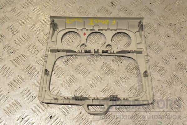 Консоль центральна у торпедо -08 Ford Focus (II) 2004-2011 7M5118522AAW 260372 - 2