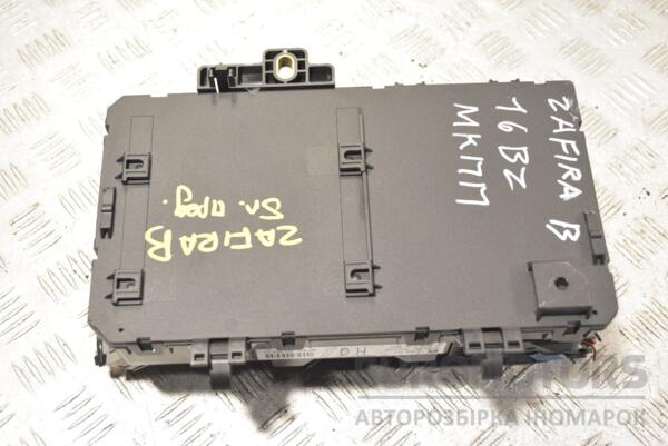 Блок предохранителей Opel Zafira (B) 2005-2011 13220831 260762 - 2
