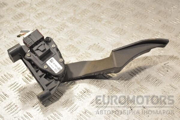 Педаль газа пластик электр Opel Zafira 1.6 16V (B) 2005-2011 9202341 260774 - 2