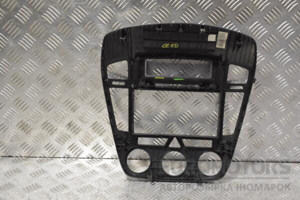 Консоль центральна в торпедо Kia Ceed 2007-2012 847401H000 261589 - 2
