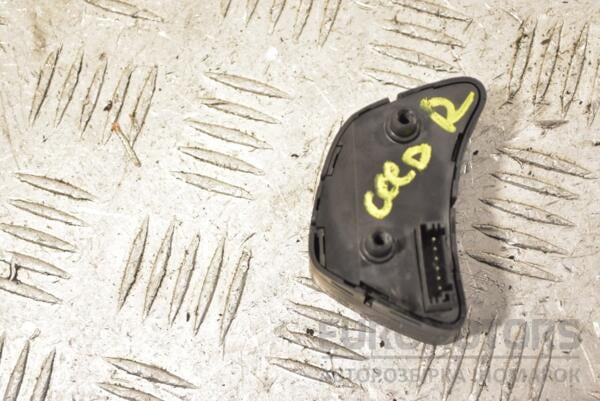 Кнопки руля правые Kia Ceed 2007-2012 261605 - 2