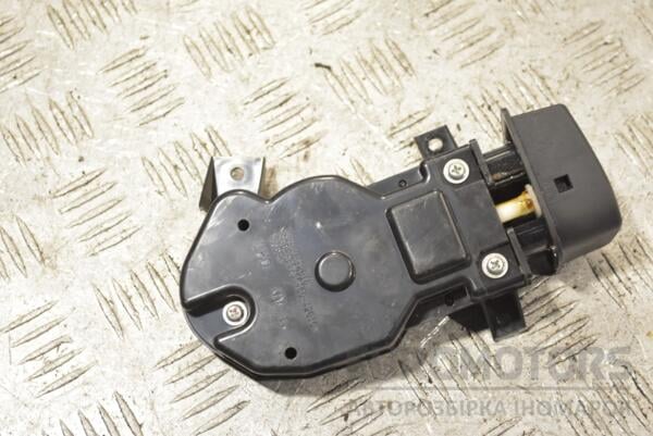 Кнопка відкривання бардачка Toyota Rav 4 2006-2013 55460A42010 262084 - 2