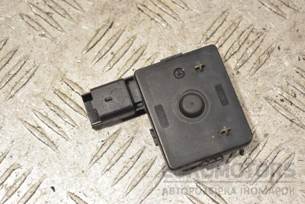 Датчик безключевого доступа левый Renault Scenic (II) 2003-2009 AV50487001 262156 - 2