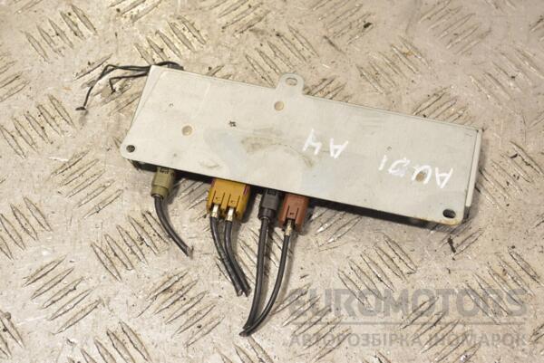 Підсилювач антени Audi A4 (B6) 2000-2004 8E9035225P 262261 - 2