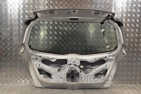 Крышка багажника со стеклом Toyota Yaris 2006-2011 670050D030 262906 - 2