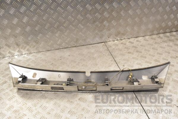 Панель подсветки номера Ford Fiesta 2008 8A61A43404DDW 263132 - 2