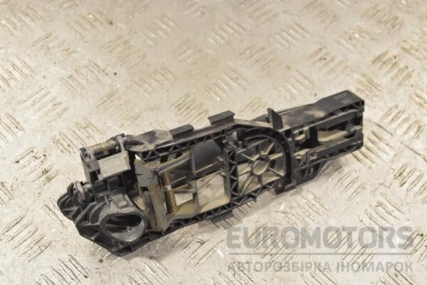 Ручка двері зовнішня задня ліва VW Passat (B6) 2005-2010 263551 - 2
