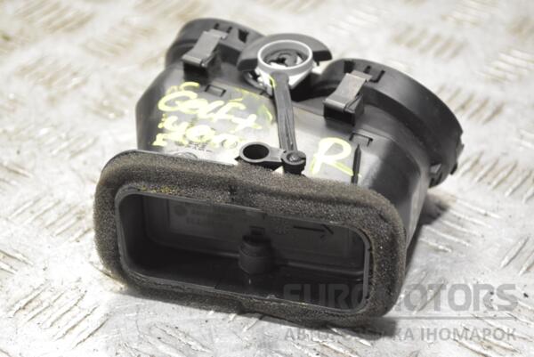 Дефлектор воздушный центральный правый VW Golf Plus 2005-2014 5M0819728D 265641 - 2