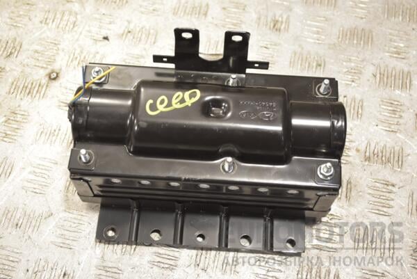 Подушка безпеки пасажир в торпедо Airbag Kia Ceed 2007-2012 845301H000 265682 - 2