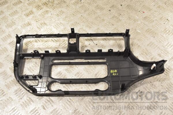 Консоль центральна в торпедо Kia Rio 2011-2017 847411W110 265735 - 2