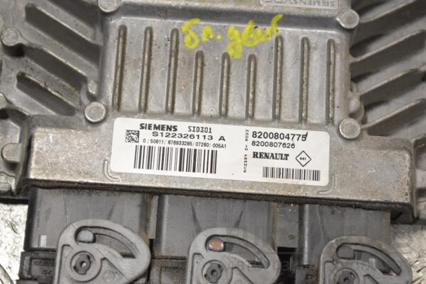 Блок керування двигуном Renault Megane 1.5dCi (II) 2003-2009 8200804775 267499 - 2