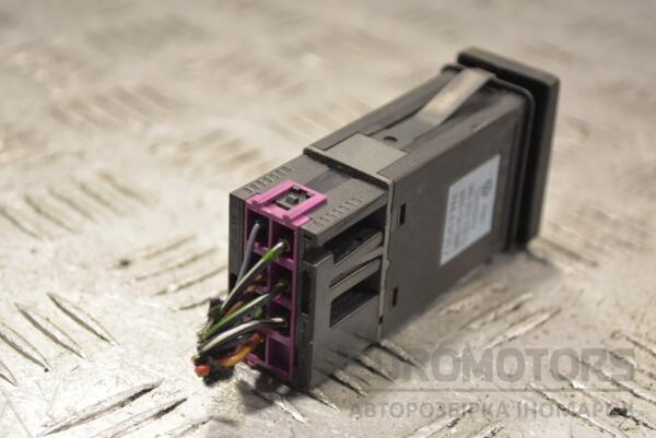 Кнопка аварийки VW Passat (B5) 1996-2005 3B0953235D 268895 - 2