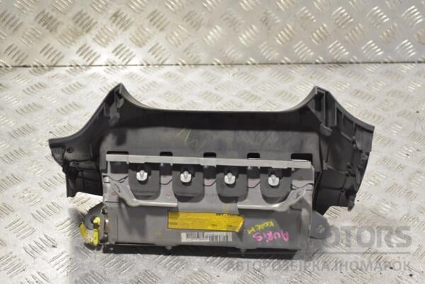 Подушка безопасности колен водителя Airbag Toyota Auris (E15) 2006-2012 269315 - 2