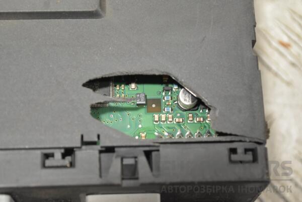 Блок управління бортовою мережею (дефект) VW Golf (V) 2003-2008 3C0937049AJ 270444 - 3