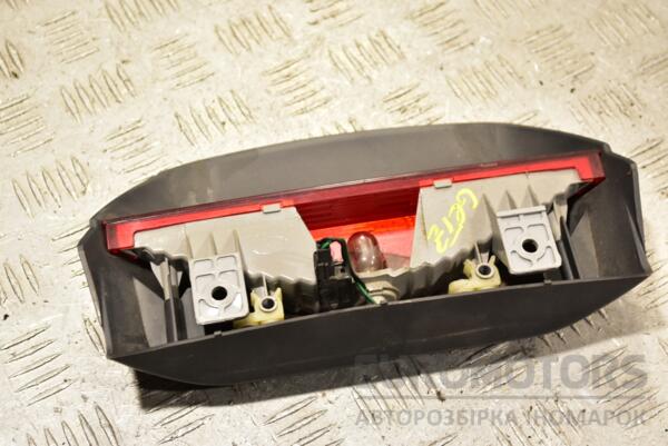 Ліхтар сигналу гальмування (додатковий стоп-сигнал) Hyundai Getz 2002-2010 927501C0 271872 - 2