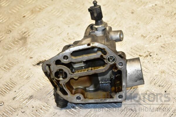 Кронштейн масляного фильтра VW Golf 1.6 8V (V) 2003-2008 06A115417 272003 - 2