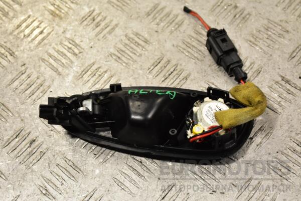 Ручка двери внутренняя задняя правая Seat Altea 2004-2015 5P0837114B 272804 - 2