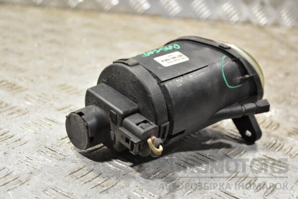 Фара противотуманная правая 00- (дефект) VW Passat (B5) 1996-2005 3B7941700A 273585 - 2