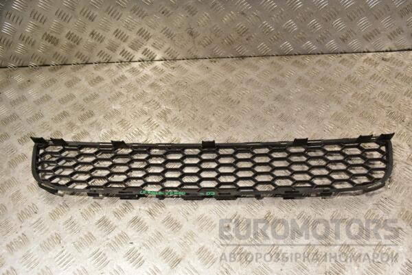 Решітка в бампер центральна -07 Toyota Corolla Verso 2004-2009 531120F020 273597 - 2
