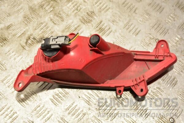 Фонарь противотуманный правый Kia Carens 2013 92406A4100 273679 - 2