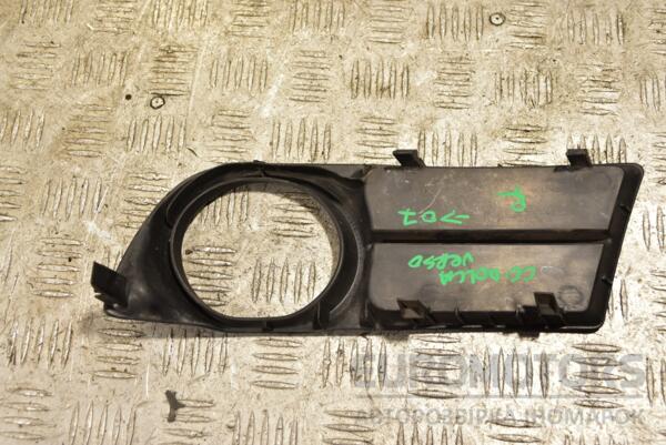 Накладка бампера під птф права -07 Toyota Corolla Verso 2004-2009 521270F020 273688 - 2
