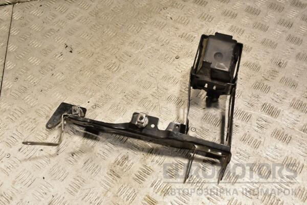 Кронштейн фари правий BMW 3 (F30/F31) 2012-2019 51647245792 274737 - 2