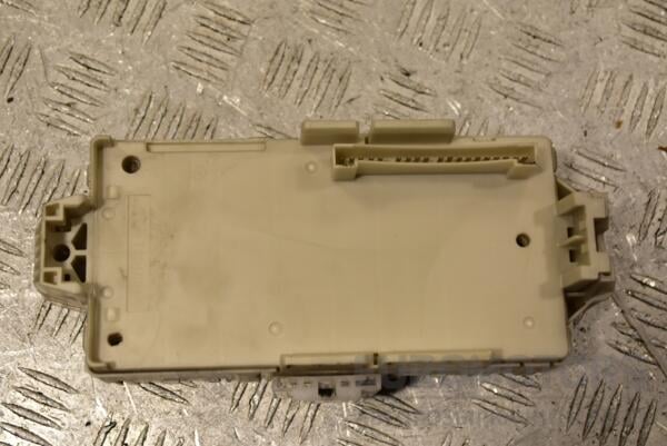 Блок предохранителей Mitsubishi Outlander 2003-2006 603090548 283456 - 2