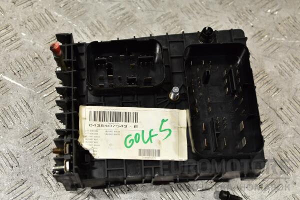 Блок предохранителей VW Golf (V) 2003-2008 1K0937124K 283653 - 2