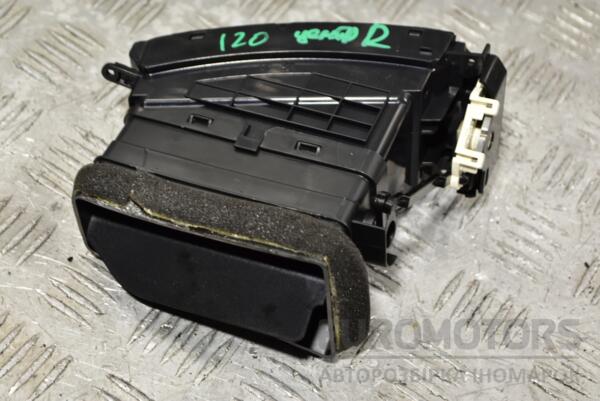 Дефлектор воздушный центральный правый Hyundai i20 2008-2014 974201J000 283946 - 2